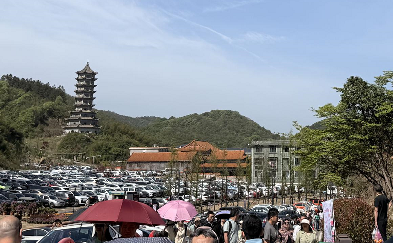五一大圍山森林公園迎來客流高峰，易景通票務(wù)系統(tǒng)穩(wěn)定運行